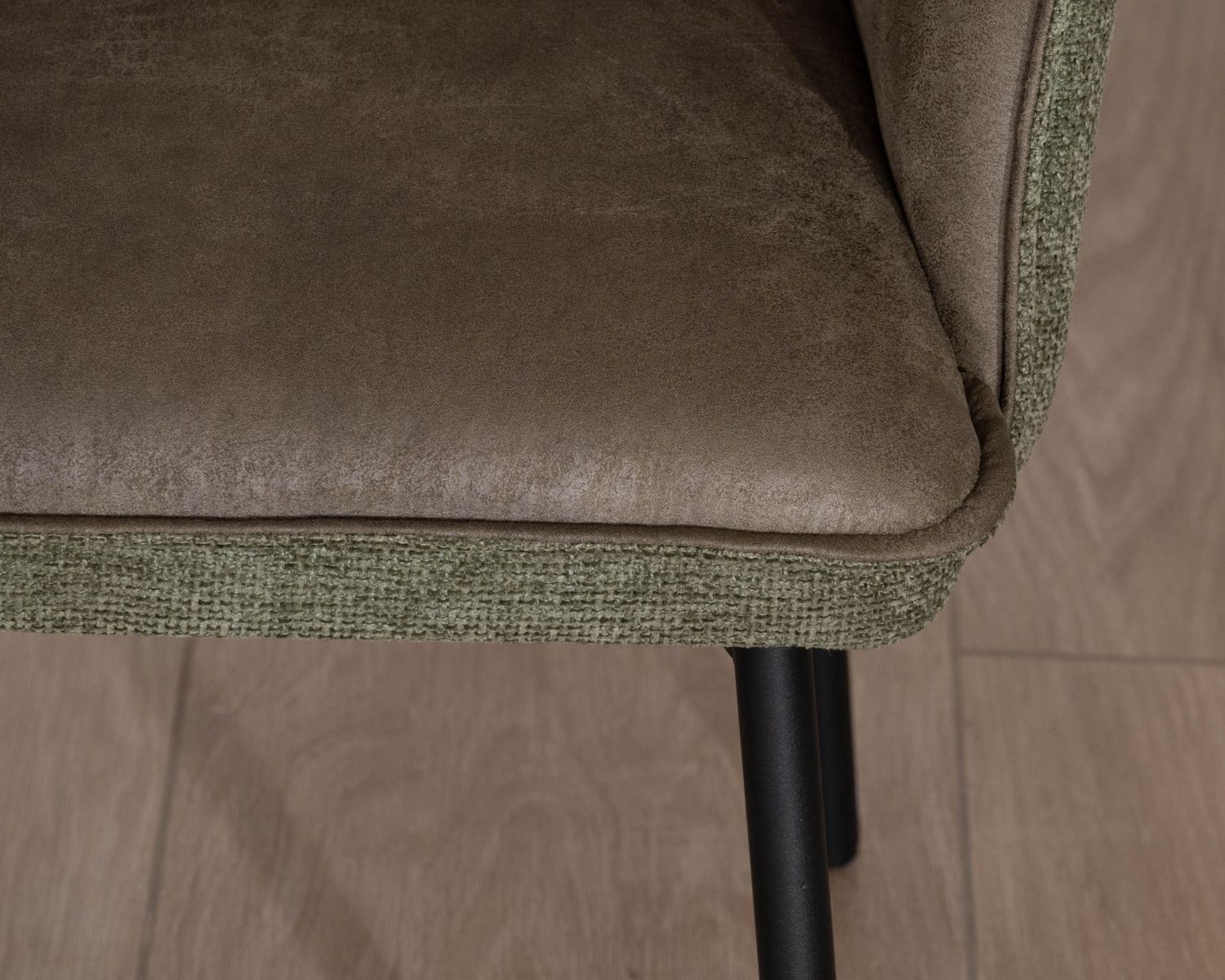 Set di 2 sedie da pranzo "Lokka" in stile retrò, bi-materiale verde