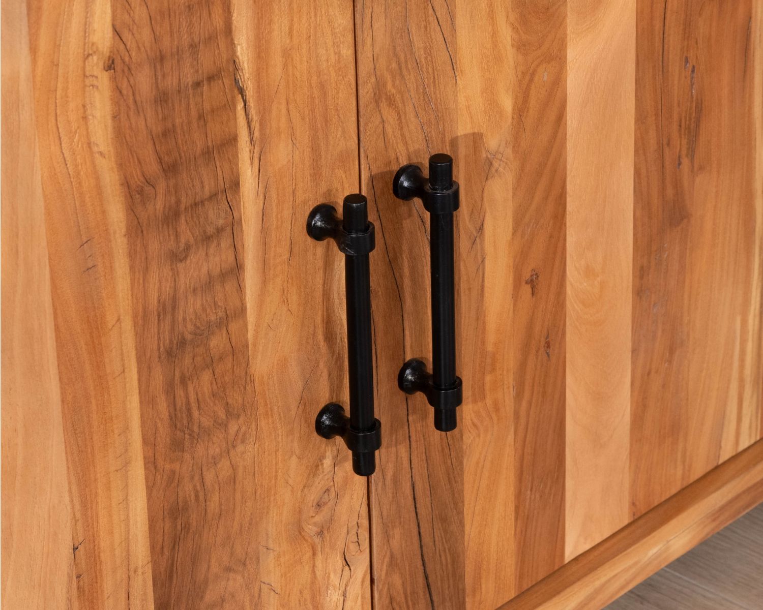 Credenza in stile casa di campagna da 170 cm in legno riciclato "Mokal"