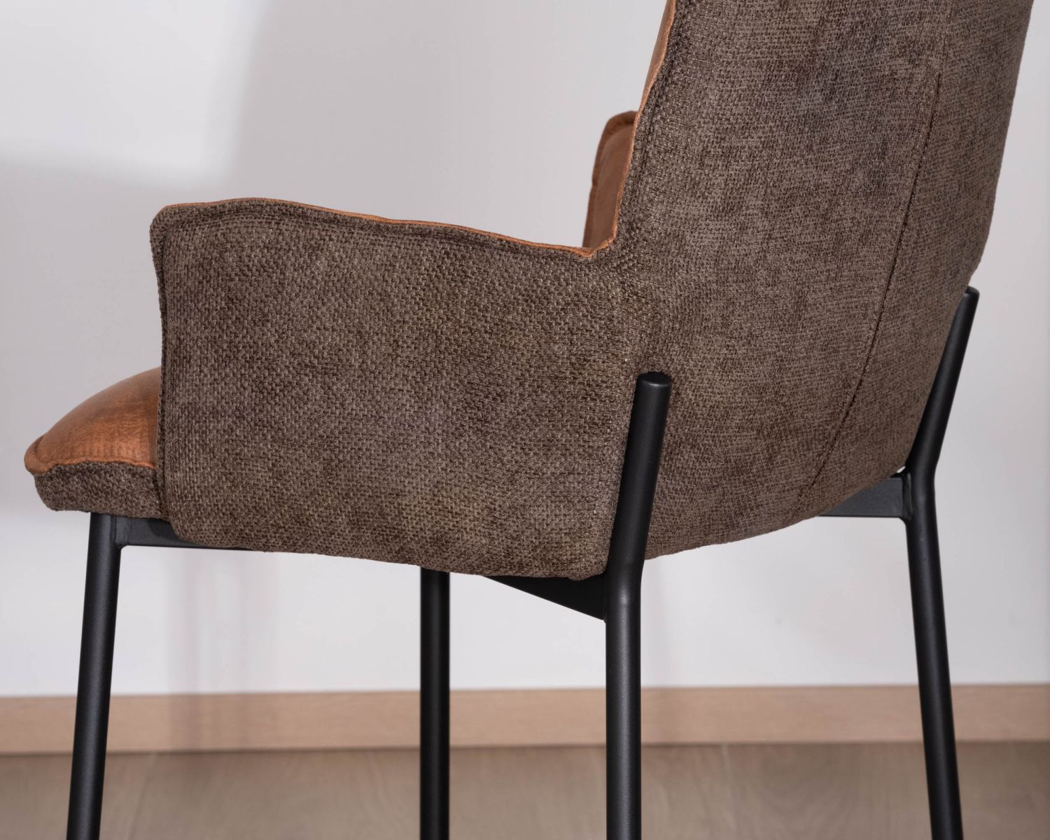 Set di 2 sedie da bar in stile retrò in bi-materiale "Lokka" color cognac e marrone