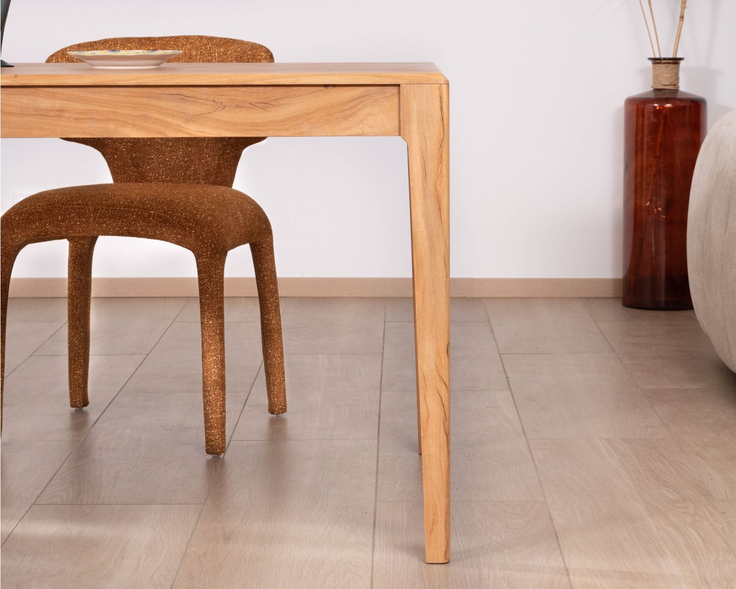 Tavolo da pranzo in legno riciclato dal design essenziale, 180 cm, "Mokal"