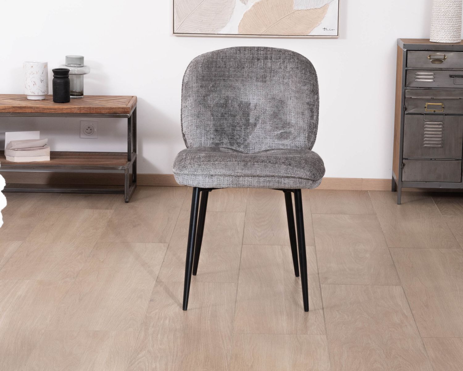 Set di 2 sedie da pranzo contemporanee "Kinsac" in morbidissimo tessuto bouclette grigio