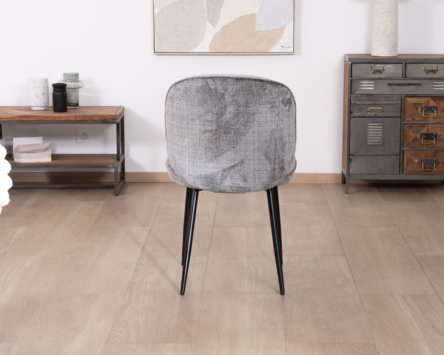 Set di 2 sedie da pranzo contemporanee "Kinsac" in morbidissimo tessuto bouclette grigio