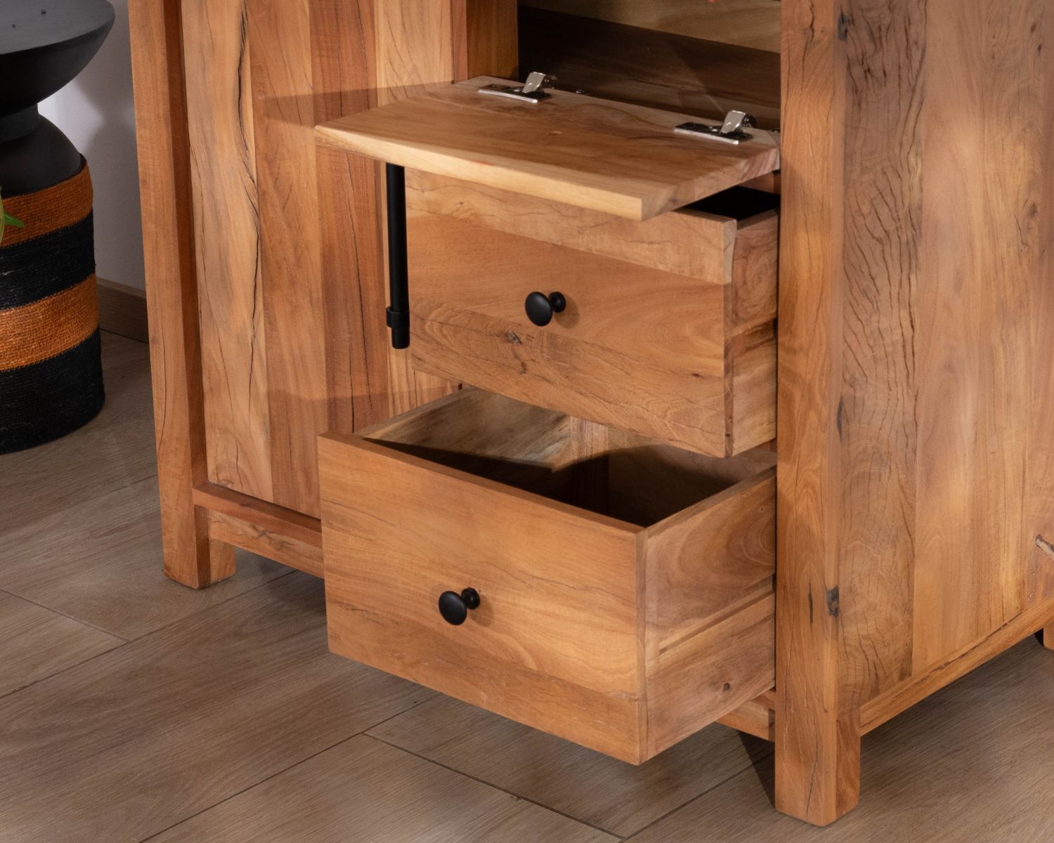 Mobile sottolavabo da 80 cm in legno riciclato "Mokal", in stile casa di campagna