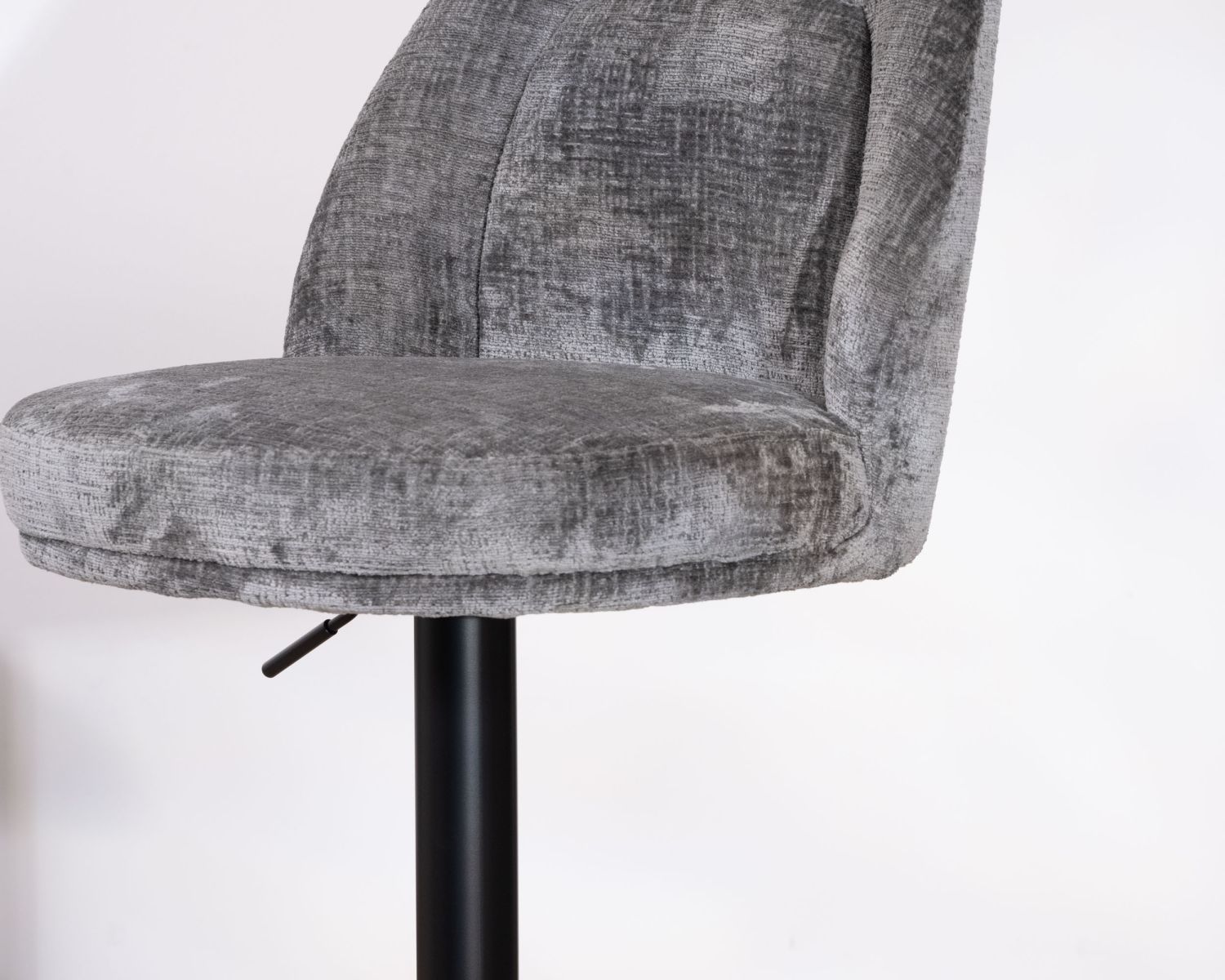 Set di 2 sedie da bar ad altezza regolabile in velluto grigio "Zoung" con gambe in metallo nero