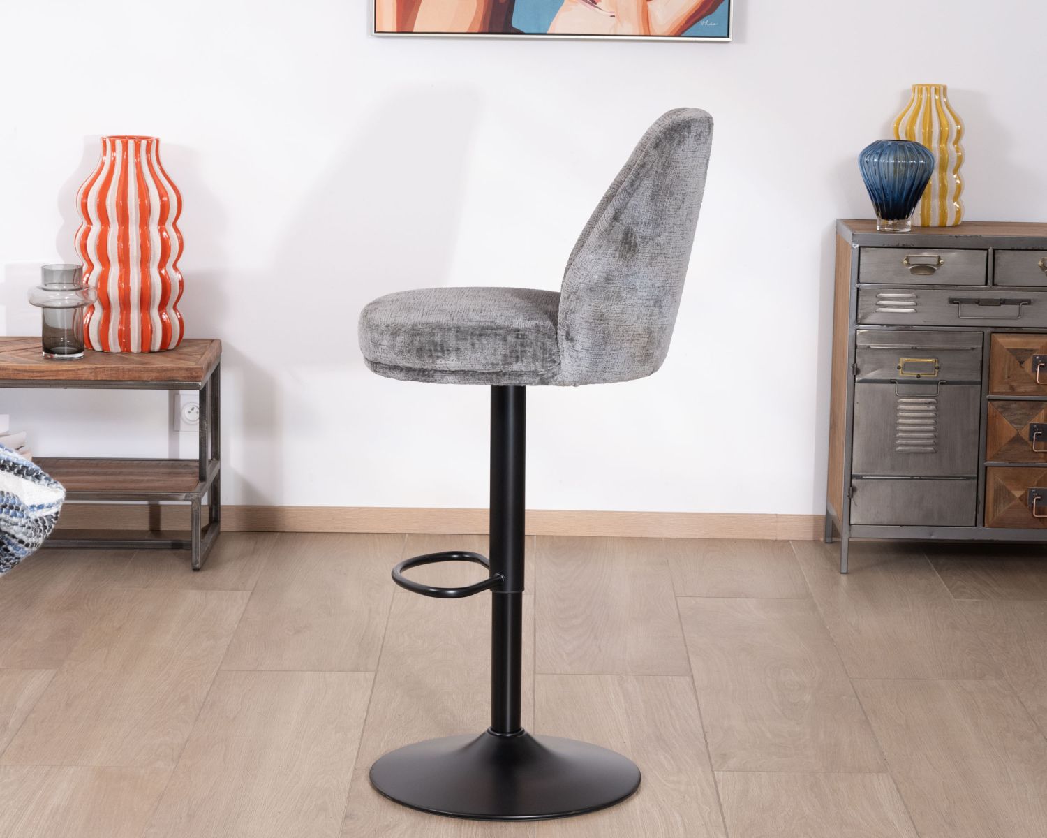 Set di 2 sedie da bar ad altezza regolabile in velluto grigio "Zoung" con gambe in metallo nero