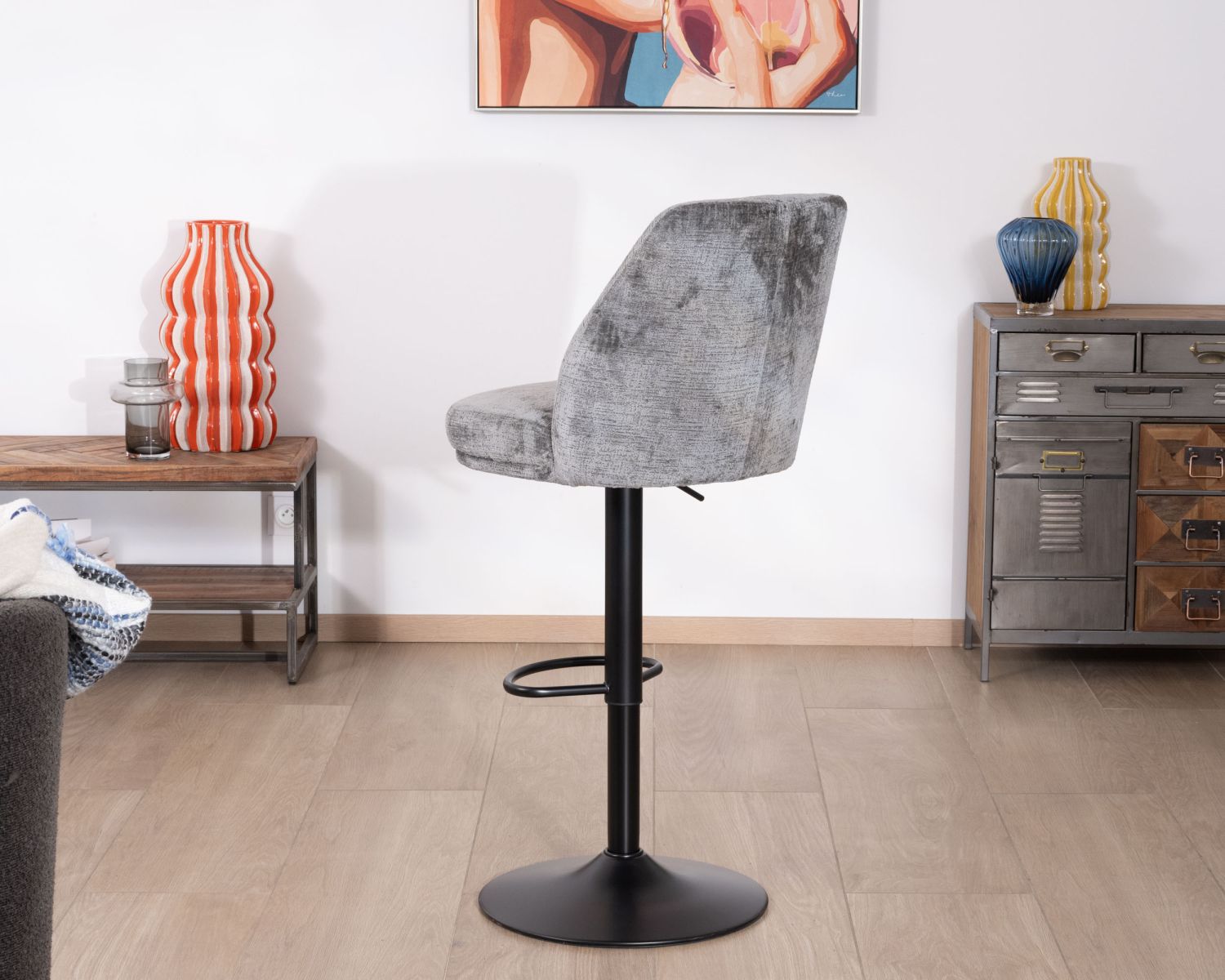 Set di 2 sedie da bar ad altezza regolabile in velluto grigio "Zoung" con gambe in metallo nero