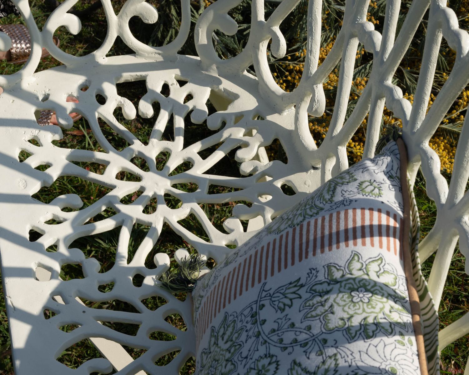 Sedia da giardino "Gardénia" in ferro battuto bianco antico