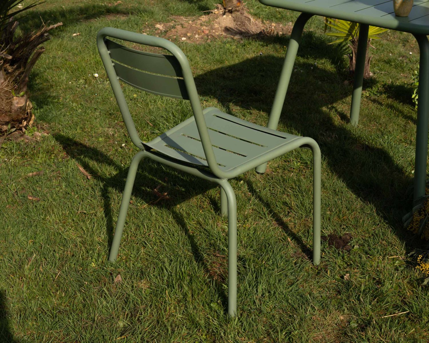 Sedia da giardino in metallo verde stile vintage "Horizon
