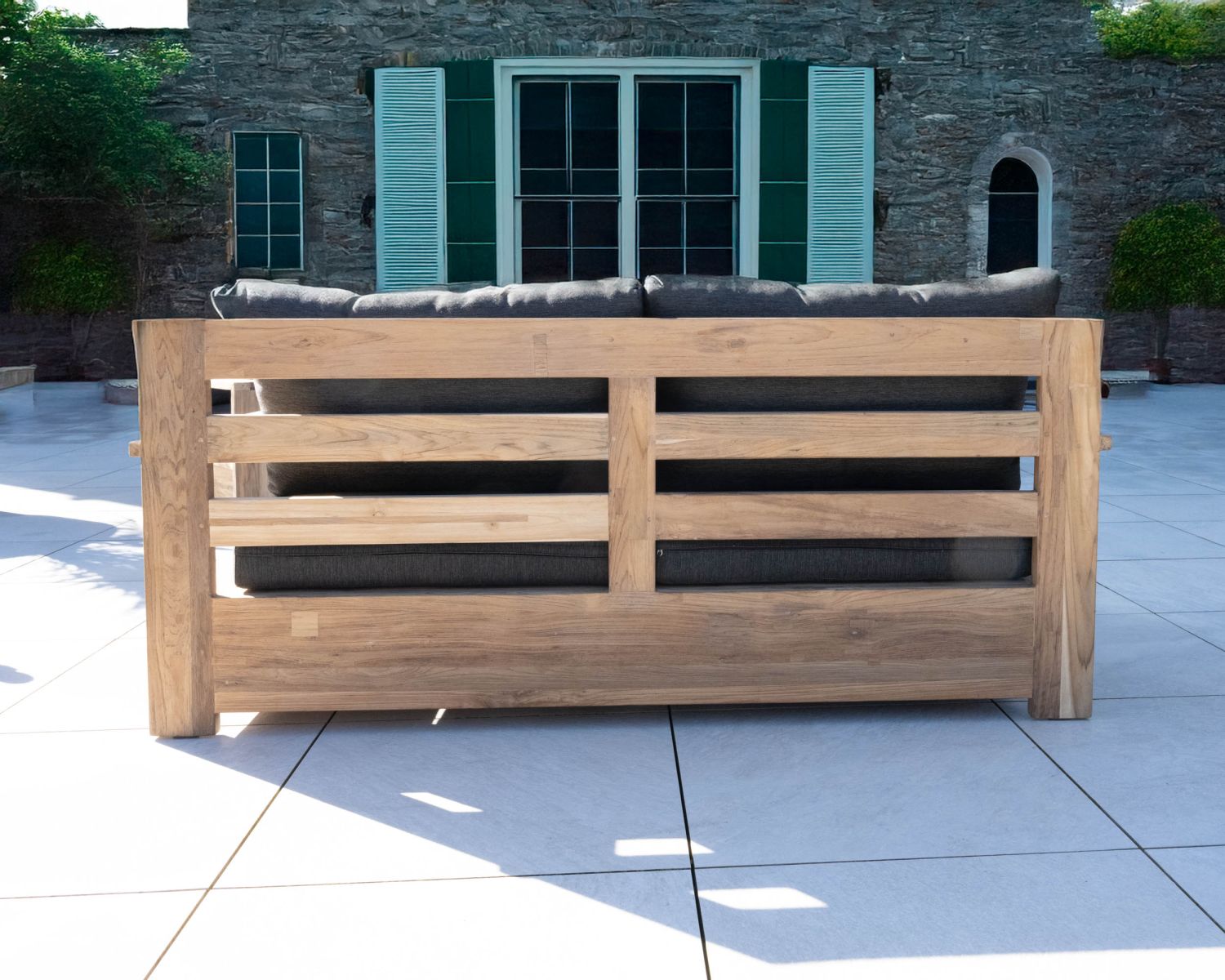 Divano da giardino a 2 posti "Zenith" in teak con tessuto trapuntato grigio scuro