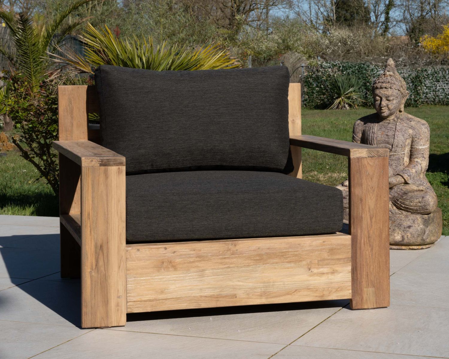 Poltrona da giardino top di gamma "Zenith" in teak con tessuto trapuntato grigio scuro