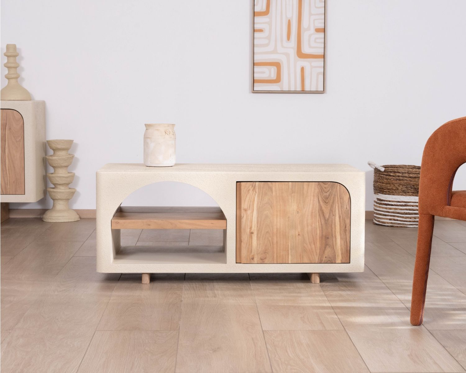 Tavolino rettangolare con nicchia dal design organico "Miona"