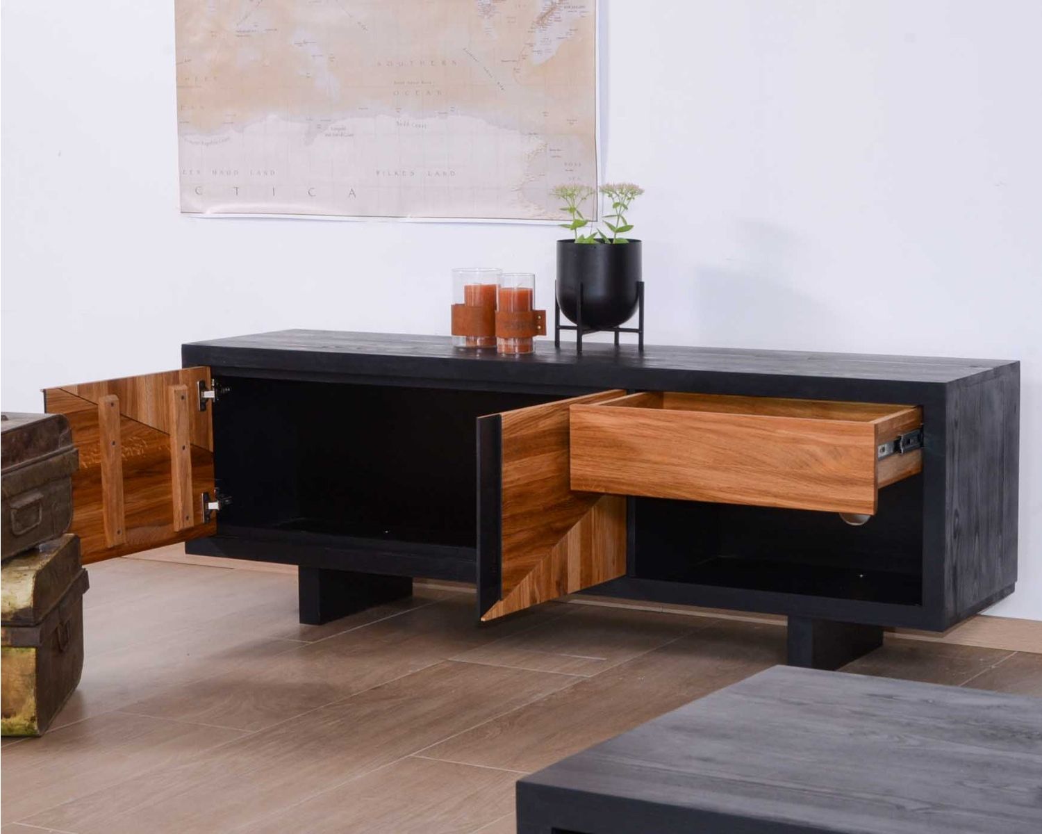 Casita "Flix" mobile TV moderno in legno massiccio bicolore da 160 cm