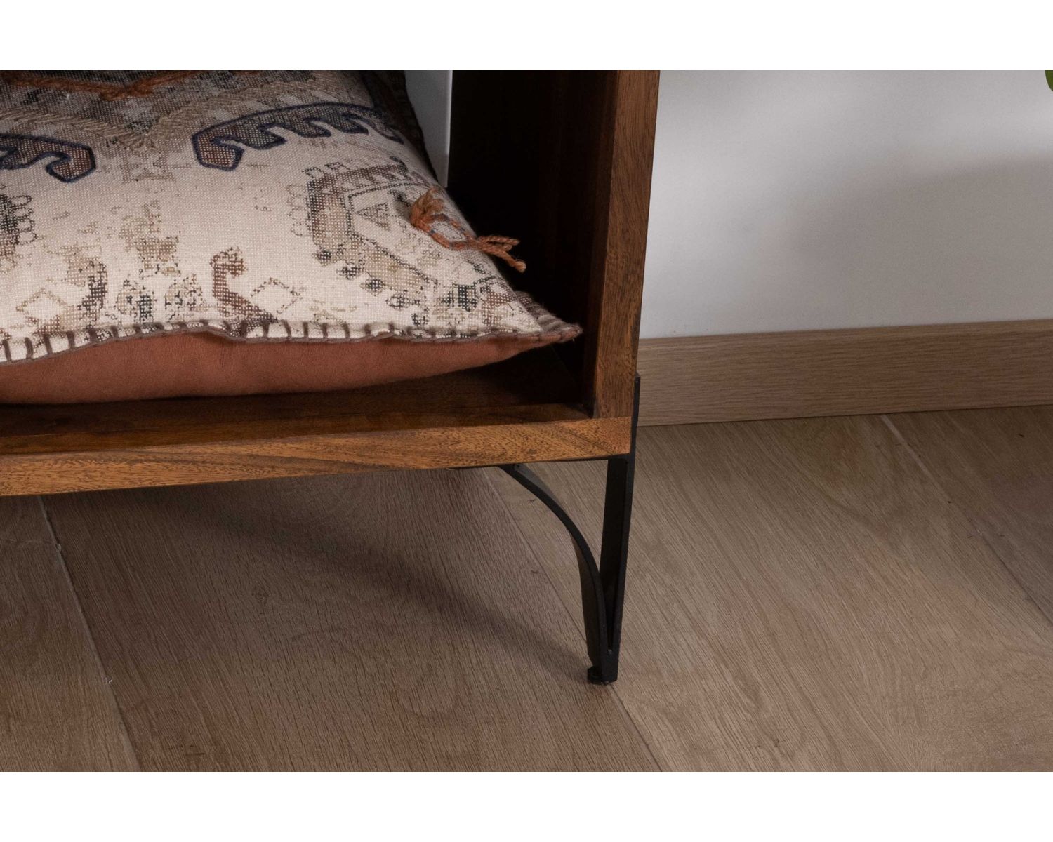 Cuscino stampato "estero" in cotone fiammato 45x45 cm