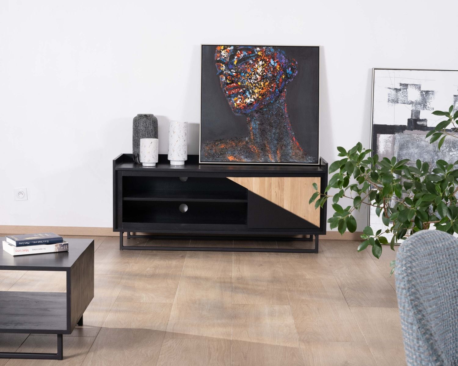 Porta TV in legno massiccio "Trace" 140 cm