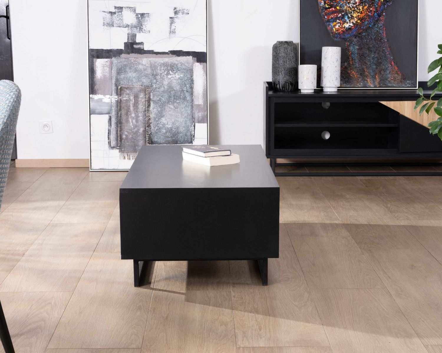 Tavolino in legno massiccio "Trace" bianco e nero