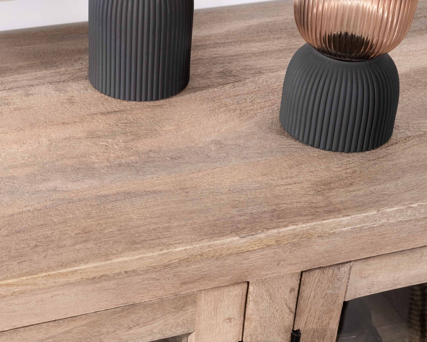 Credenza a 6 ante in vetro in legno massiccio di mango 190cm "Maestro