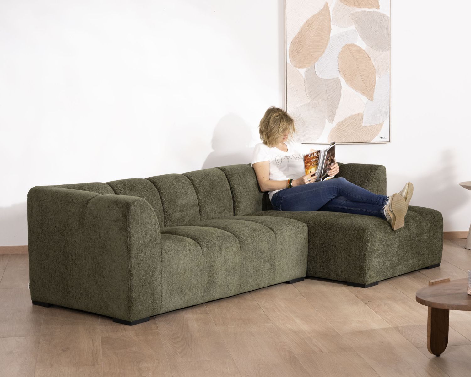 Divano con chaise longue "Enjoy Home" in tessuto bouclette verde