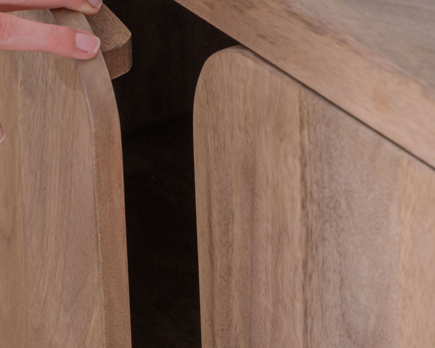 Credenza "Orobie" a 3 ante con nicchie in legno di mango, stile giapponese, 180 cm