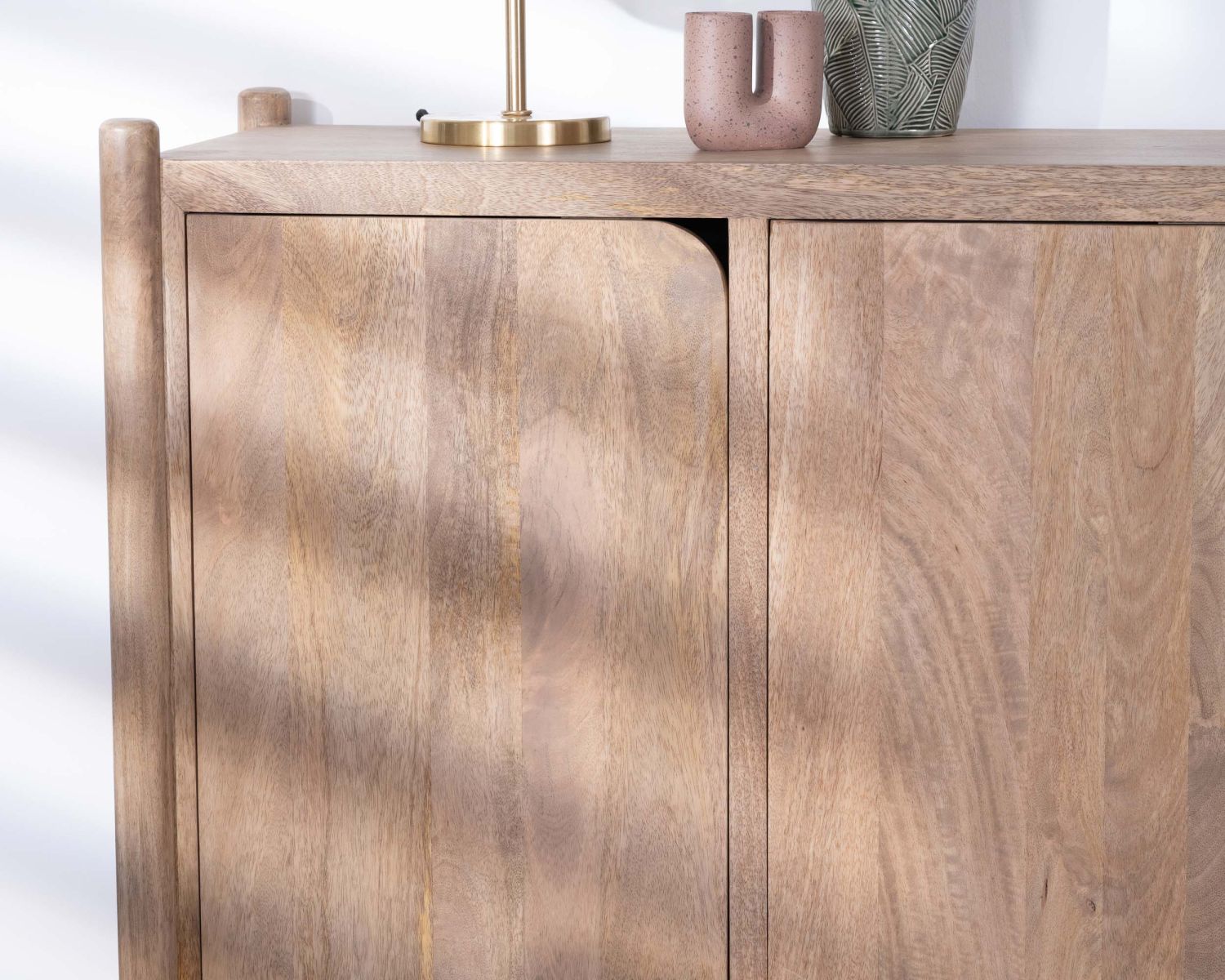 Credenza "Orobie" a 3 ante con nicchie in legno di mango, stile giapponese, 180 cm