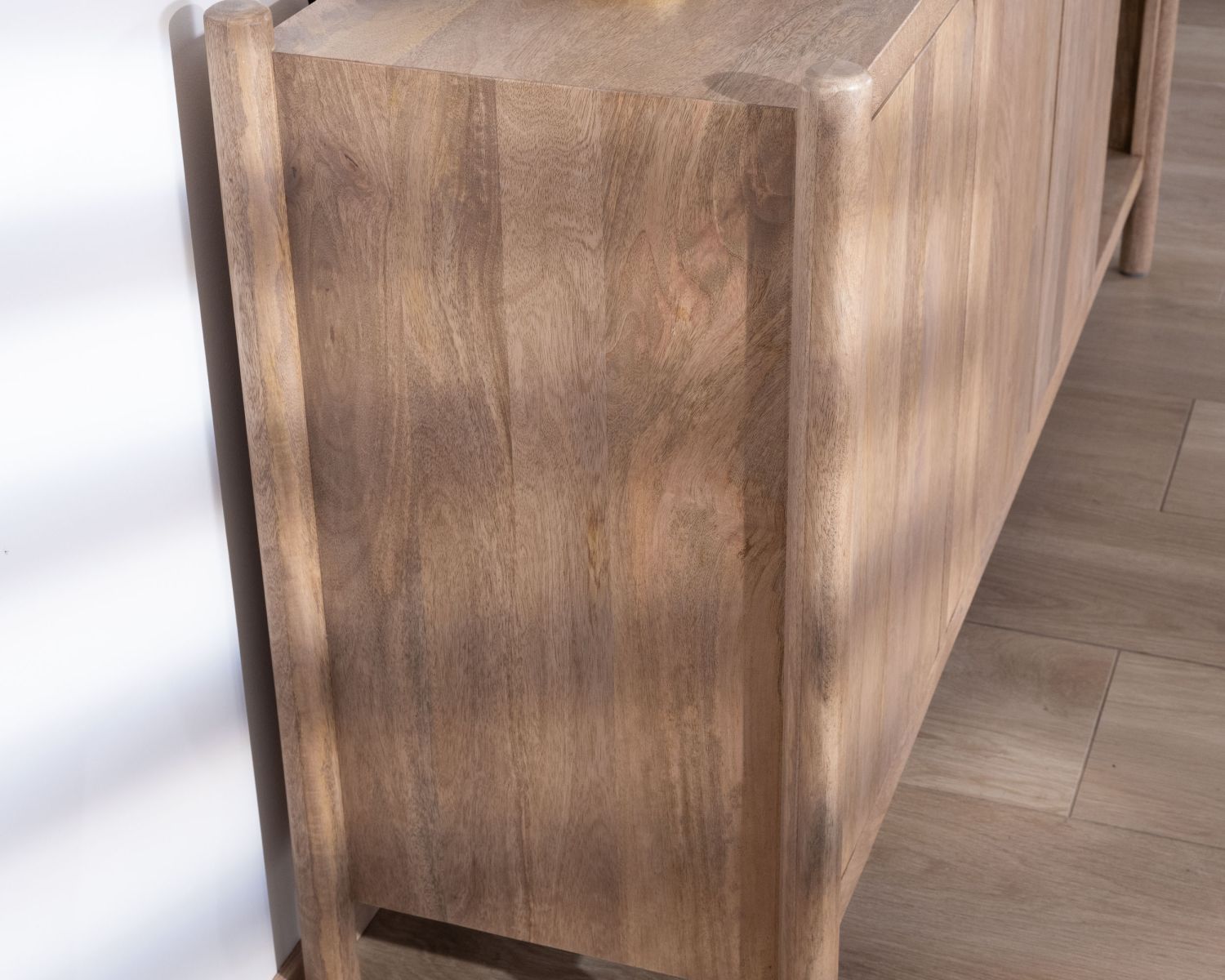 Credenza "Orobie" a 3 ante con nicchie in legno di mango, stile giapponese, 180 cm