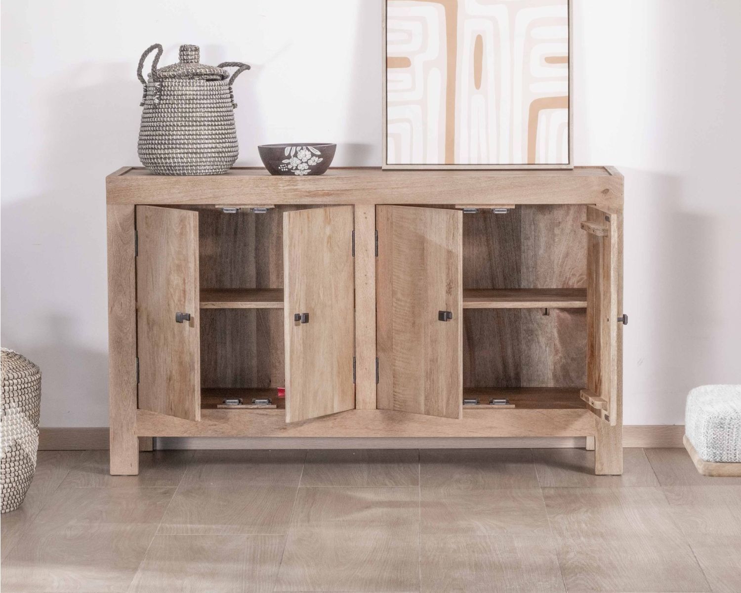 Credenza a 4 ante "Maestro" in legno massiccio di mango 130 cm