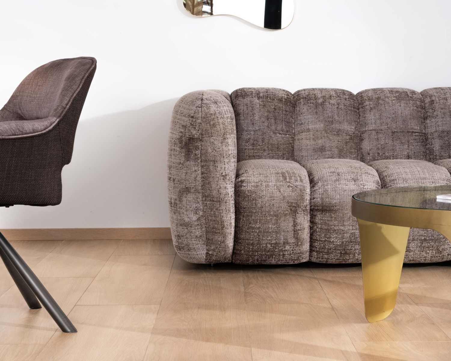 Divano a 3 posti "Milow" in tessuto di velluto grigio cenere, ultra-accogliente