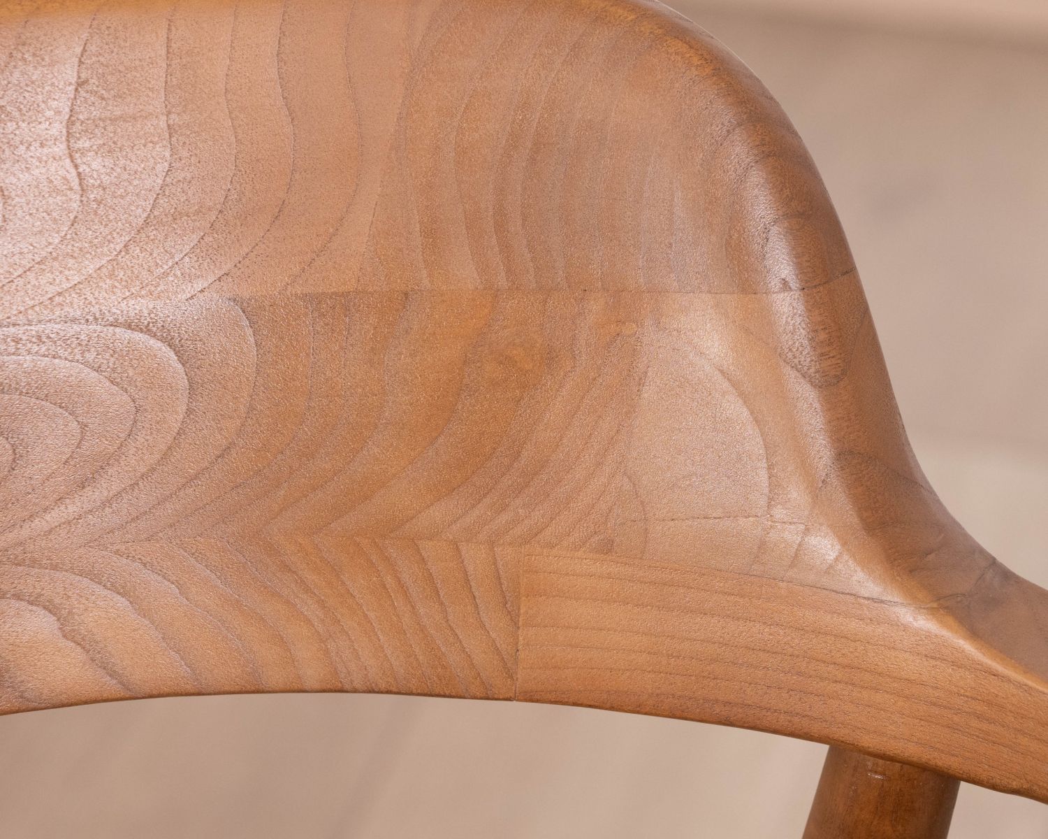 Sedia da pranzo dal design essenziale con braccioli e seduta in tessuto antracite "Vogue"