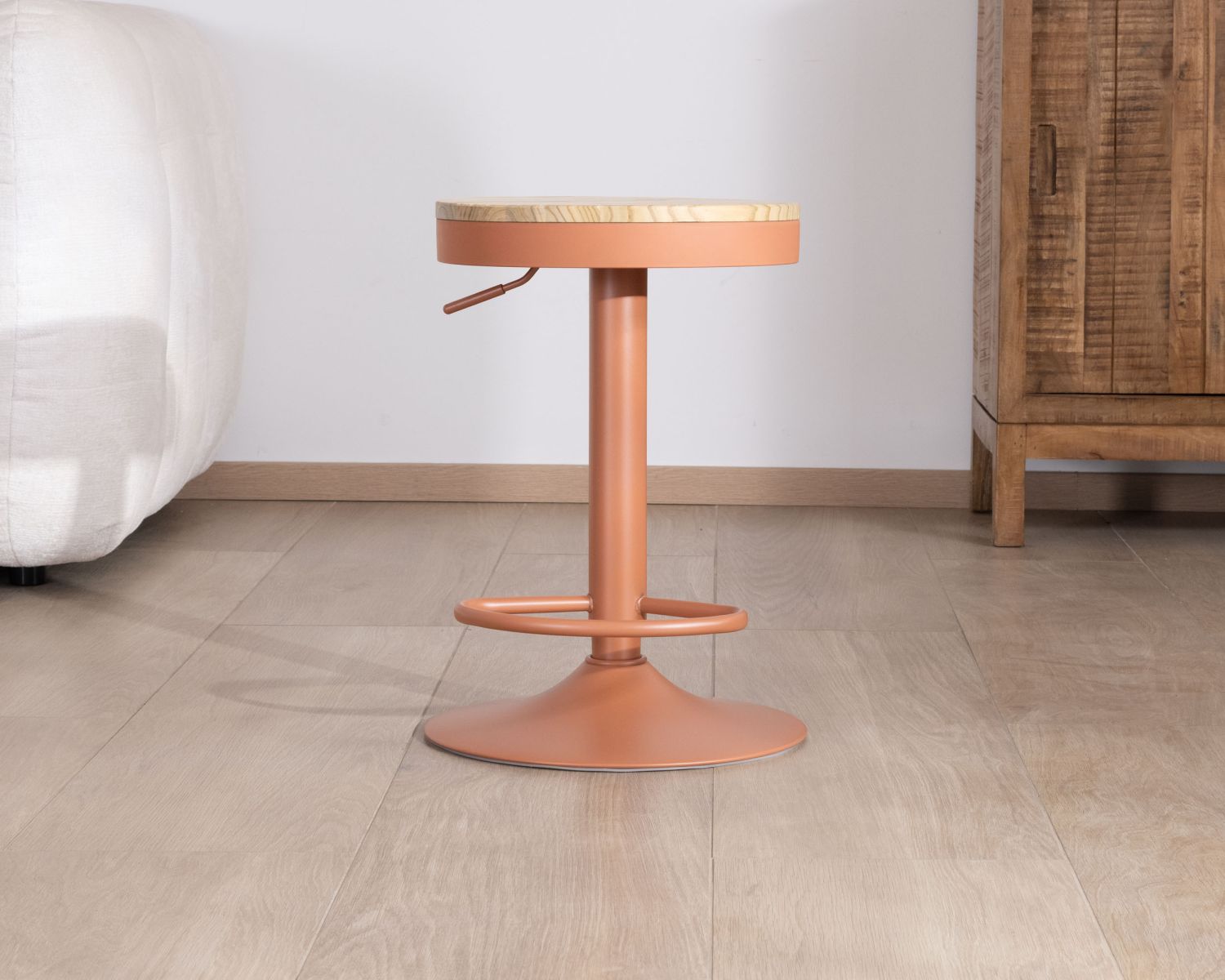 Set di 2 sgabelli da bar Juo in legno e metallo terracotta regolabili in altezza