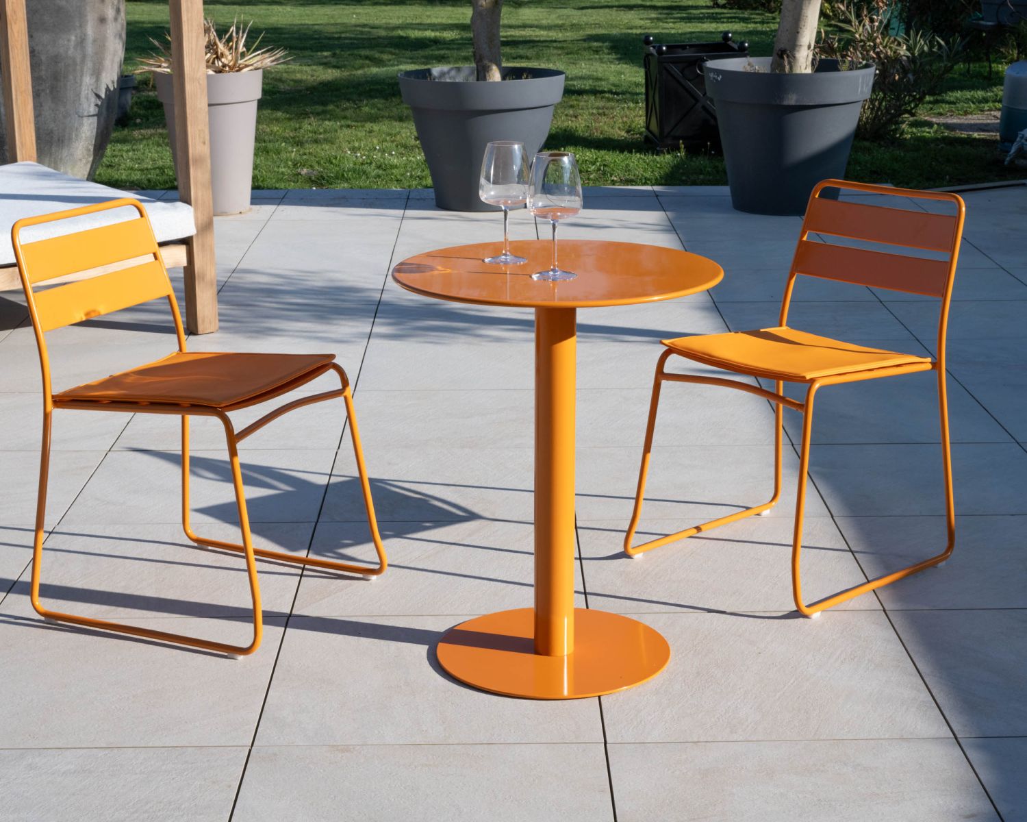 Set da giardino in stile bistrot "Juicy" in metallo arancione