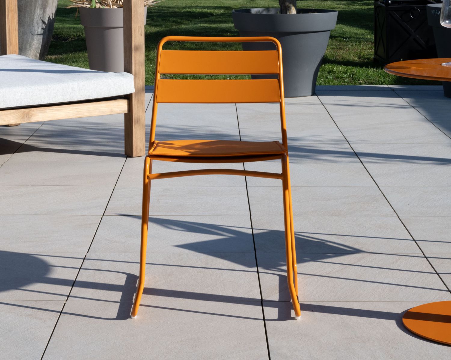 Set da giardino in stile bistrot "Juicy" in metallo arancione