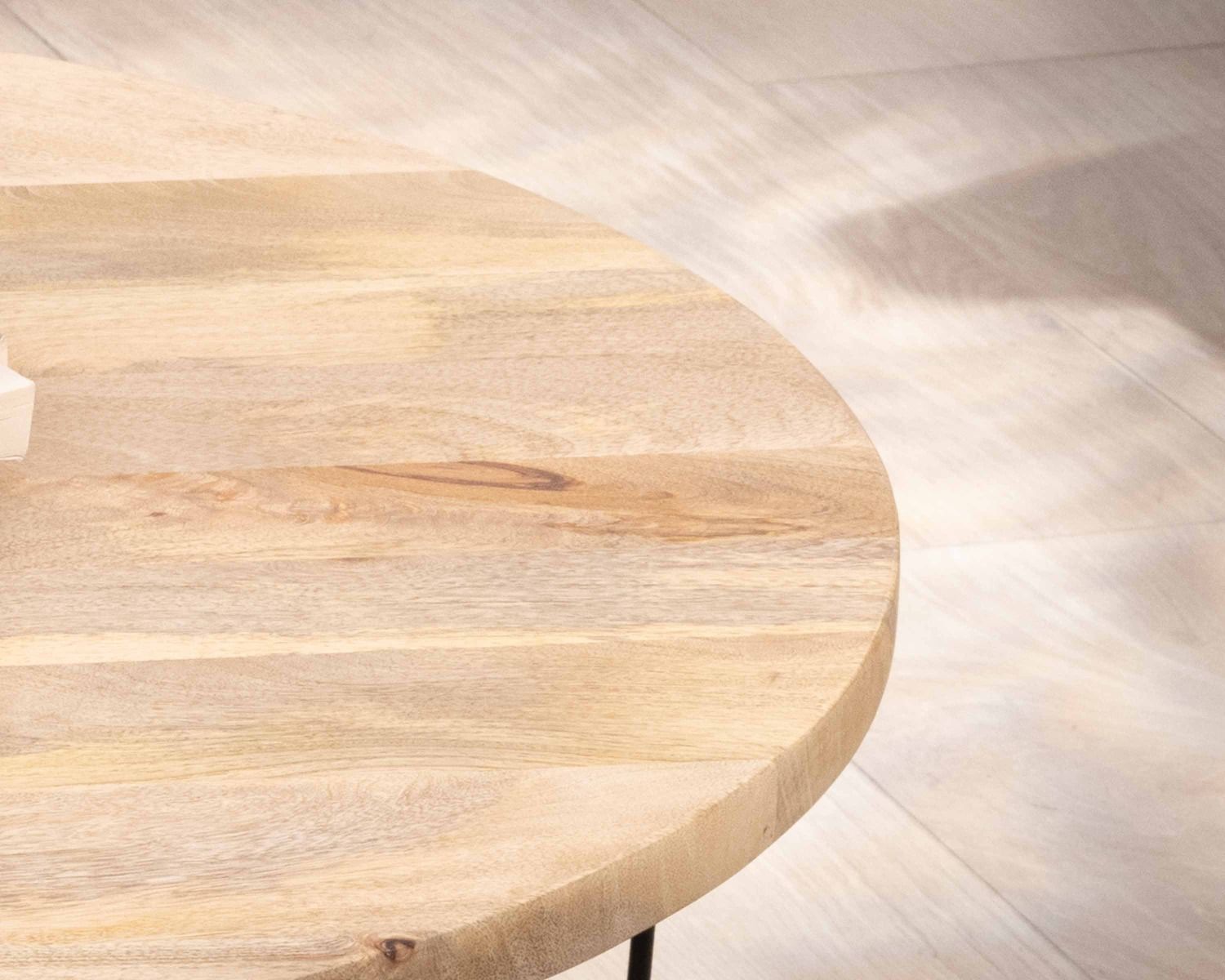 Tavolino rotondo in mango "Twist" con base in metallo ritorto