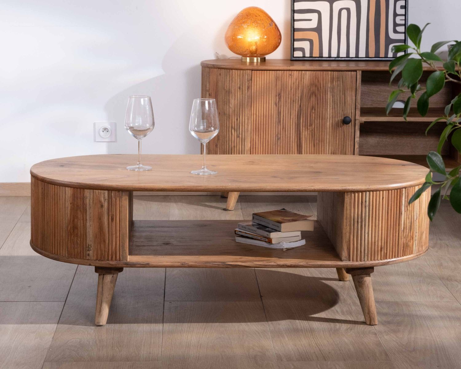 Tavolino rotondo "Boomer" in acacia vintage design