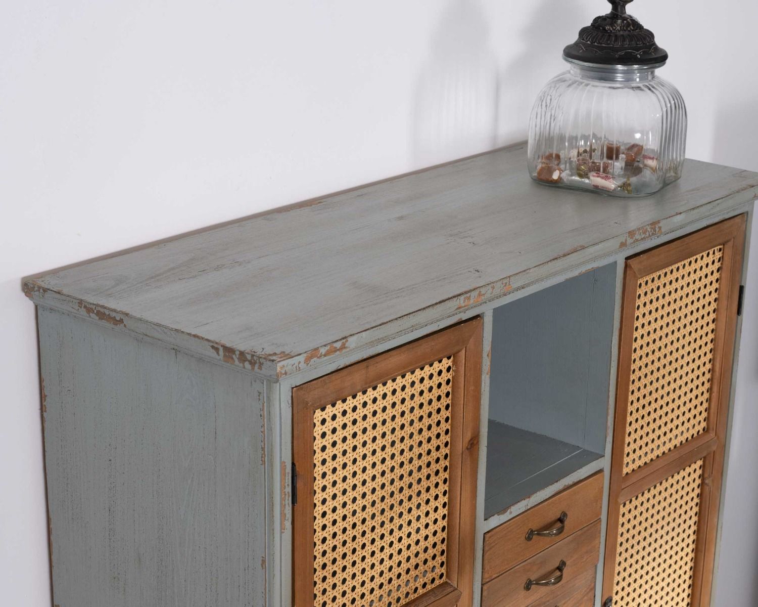 Credenza decorativa "Mélimélo Indus" in legno di pino e simil rattan con cassetti
