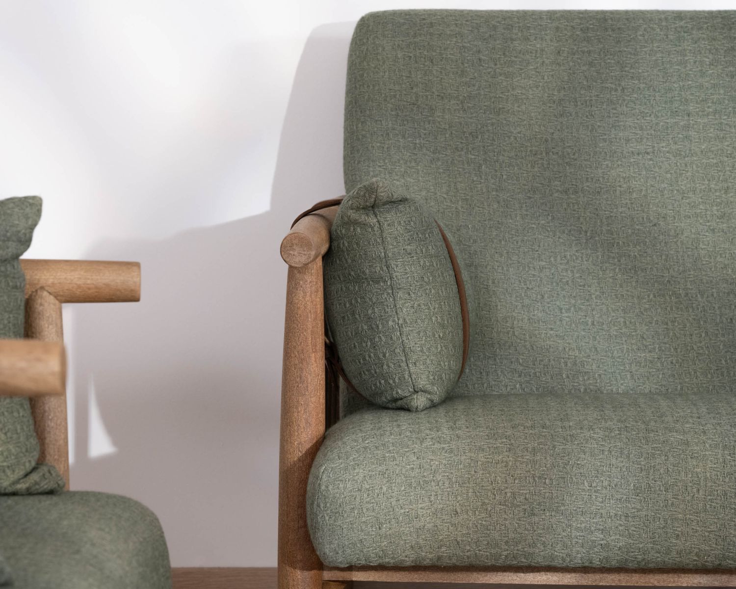 Divano a 2 posti in stile etnico "Plume" in tessuto goffrato kaki