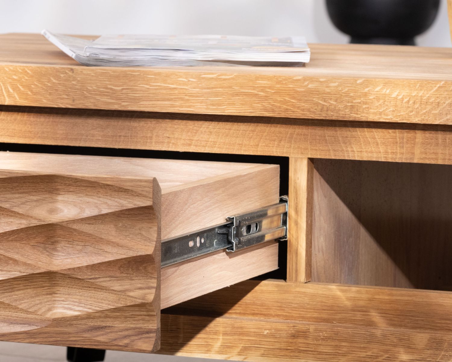 Tavolino contemporaneo in stile zen "Wave" in rovere oliato 120 cm