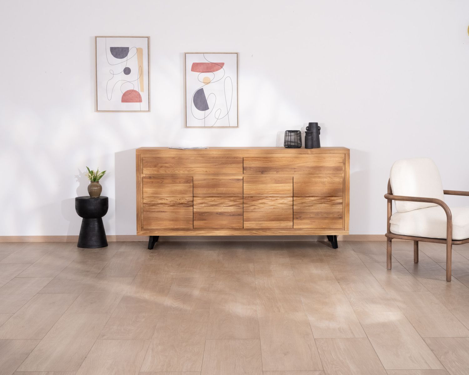 Grande credenza in rovere oliato da 190 cm "Wave" dall'aspetto pulito e contemporaneo