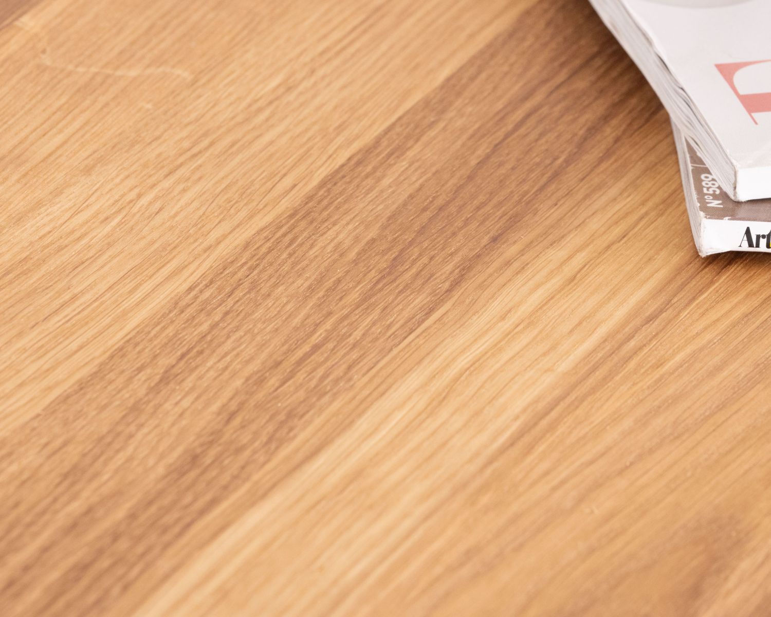 Grande credenza in rovere oliato da 190 cm "Wave" dall'aspetto pulito e contemporaneo