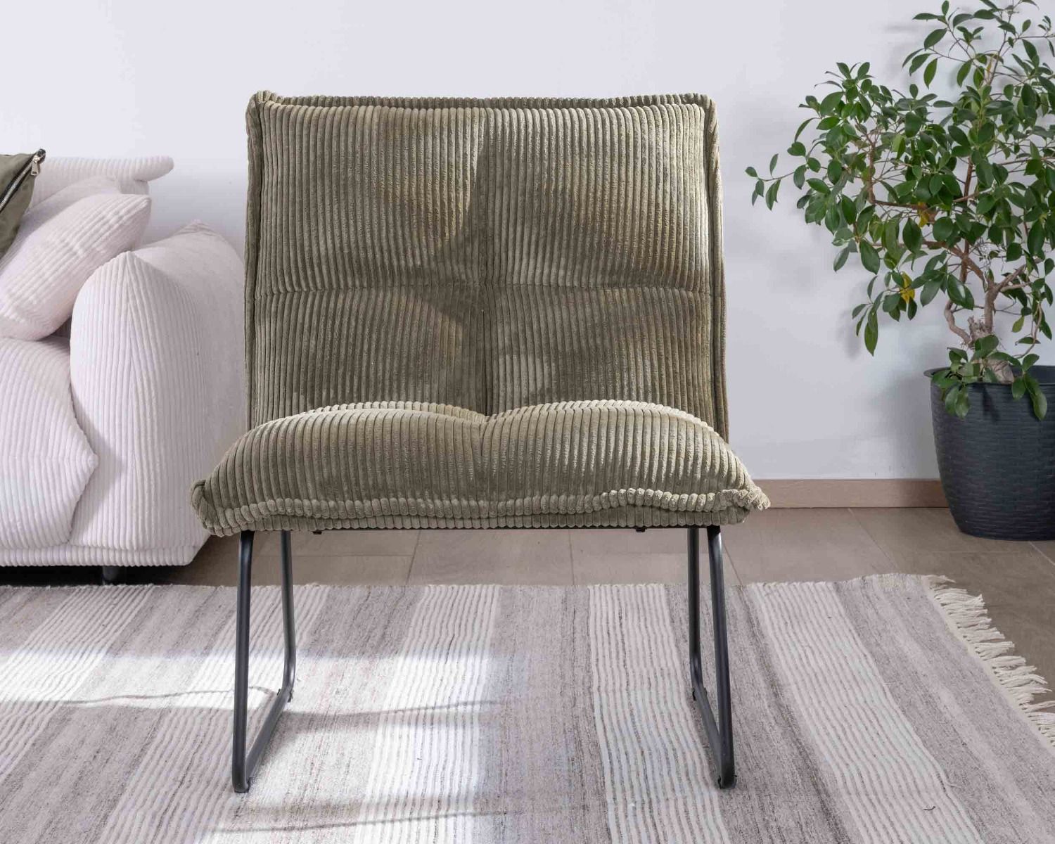 Set di 2 poltrone "Calvin" in velluto a coste color kaki senza braccioli