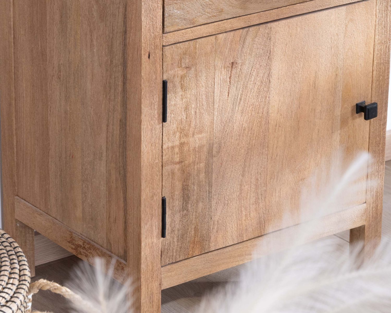 Colonna portaoggetti "Maestro" in mango massiccio smaltato