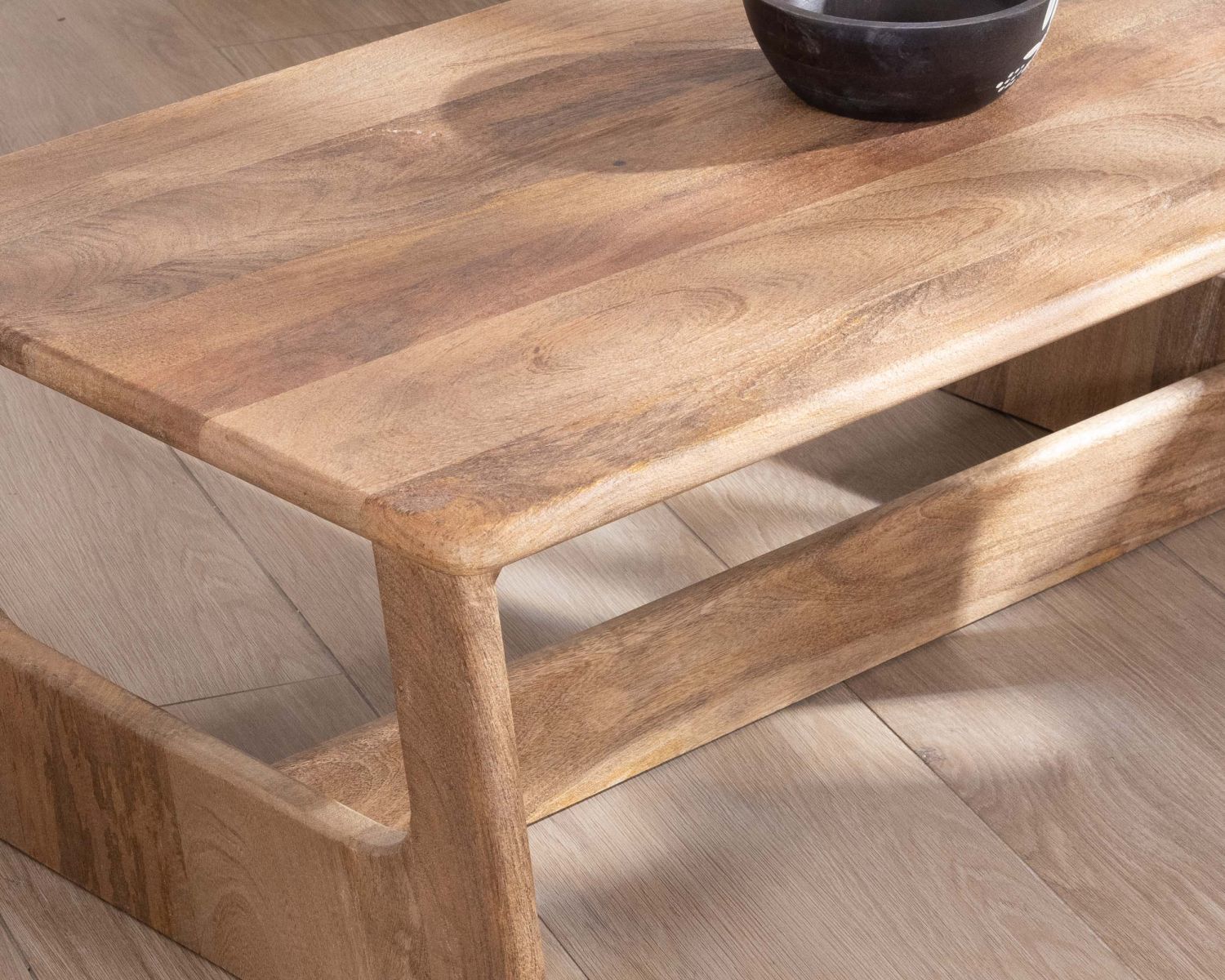 Tavolino "Maestro" da 110 cm in mango naturale