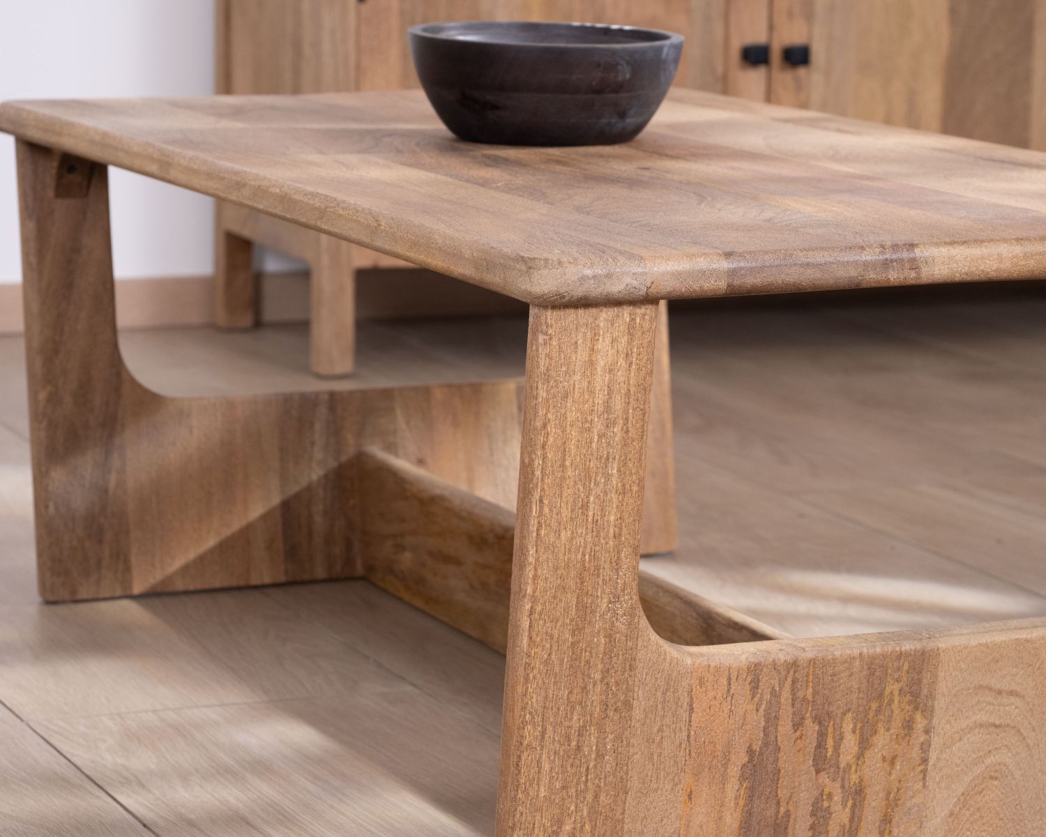 Tavolino "Maestro" da 110 cm in mango naturale