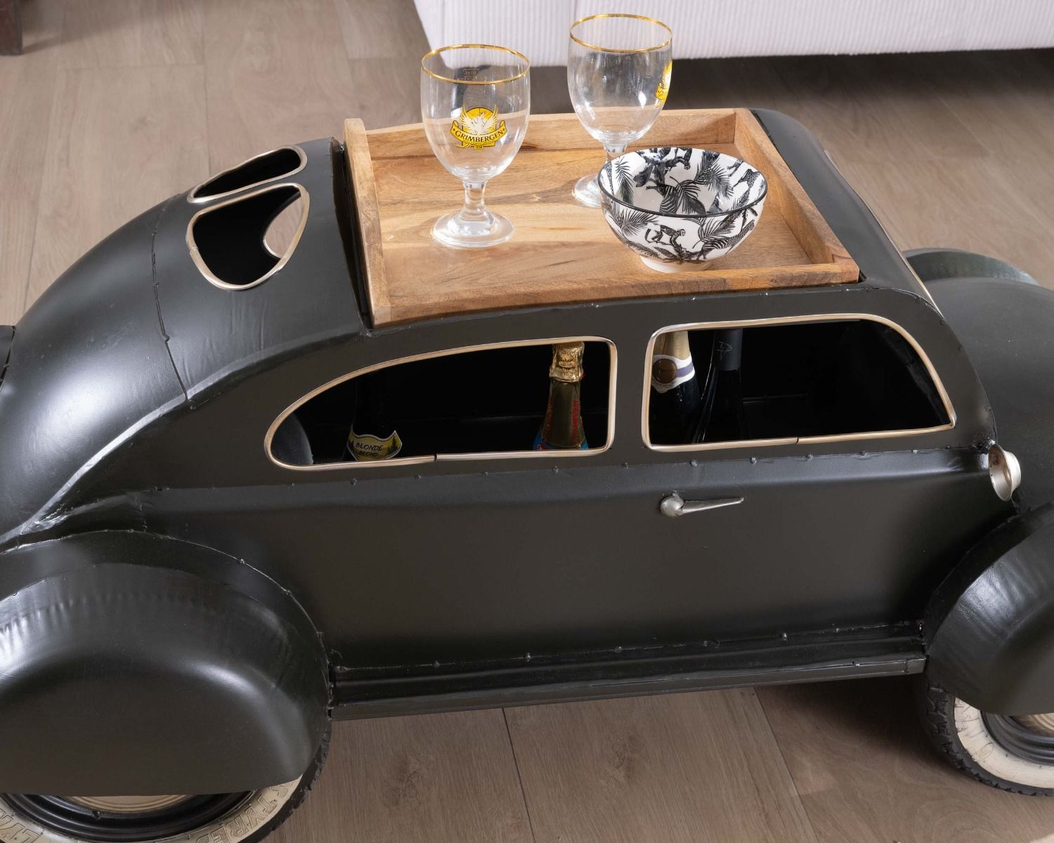 Tavolino vintage "Crazy" con auto verde scuro e piano in legno