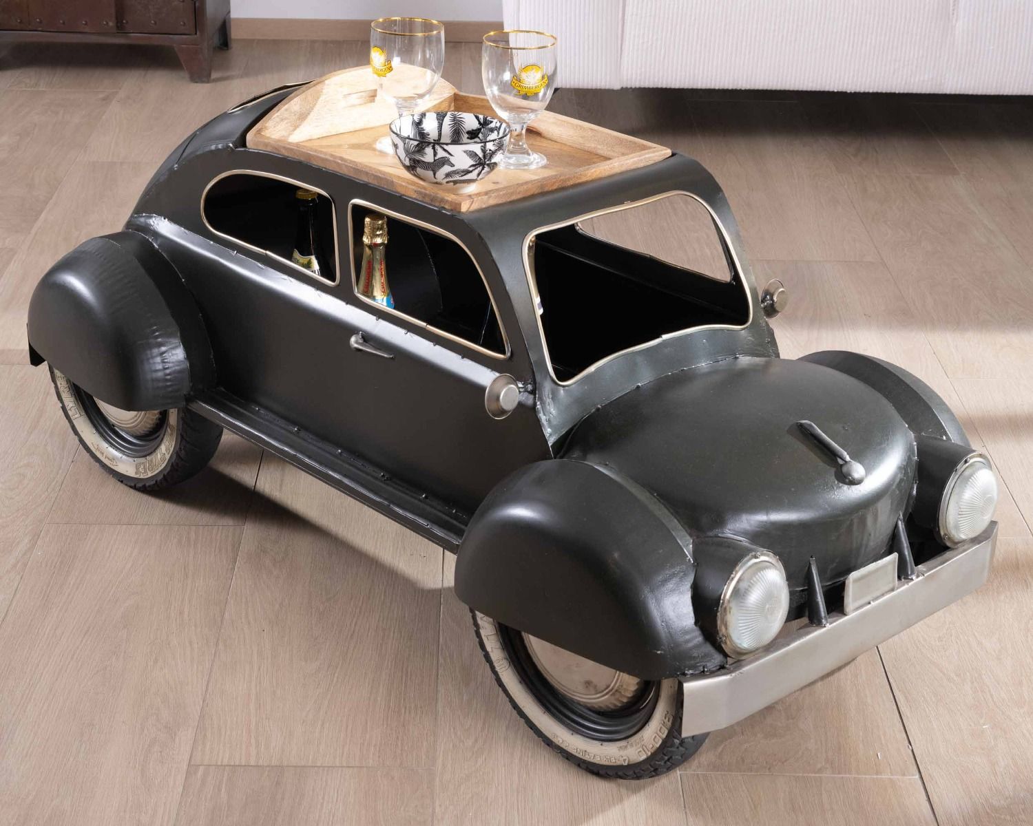 Tavolino vintage "Crazy" con auto verde scuro e piano in legno