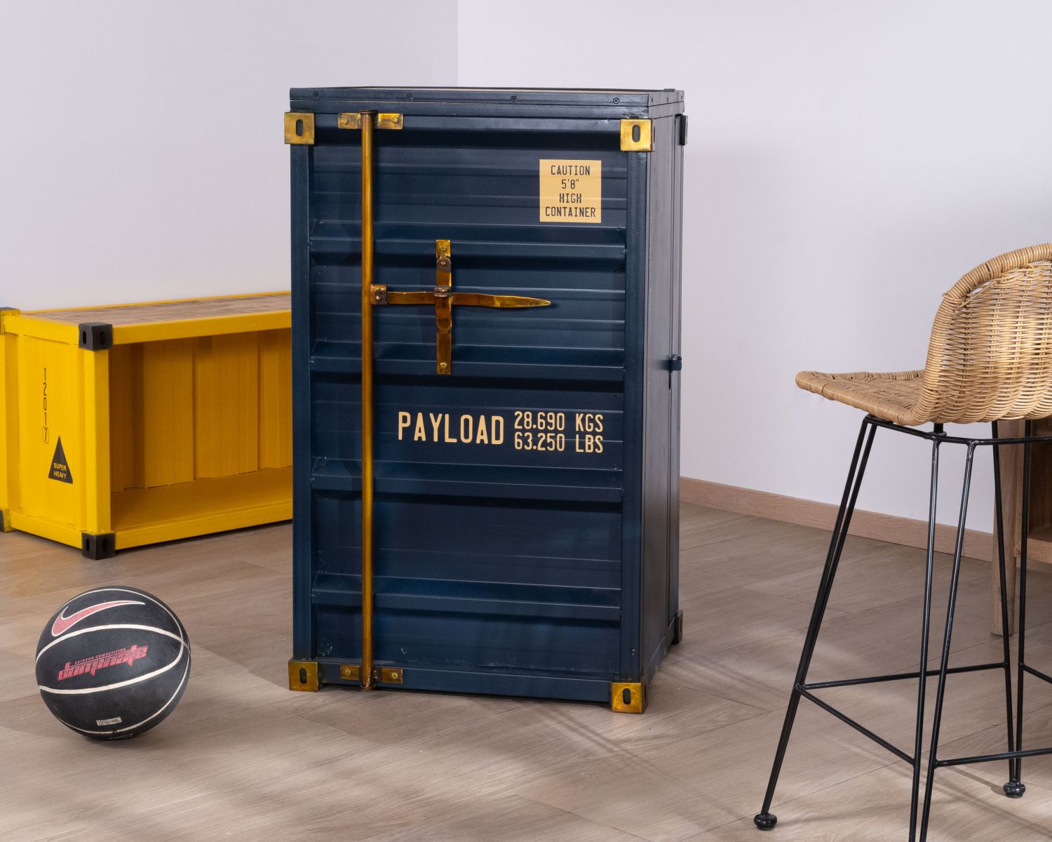 Unità bar modulare "Crazy" in stile container piccolo