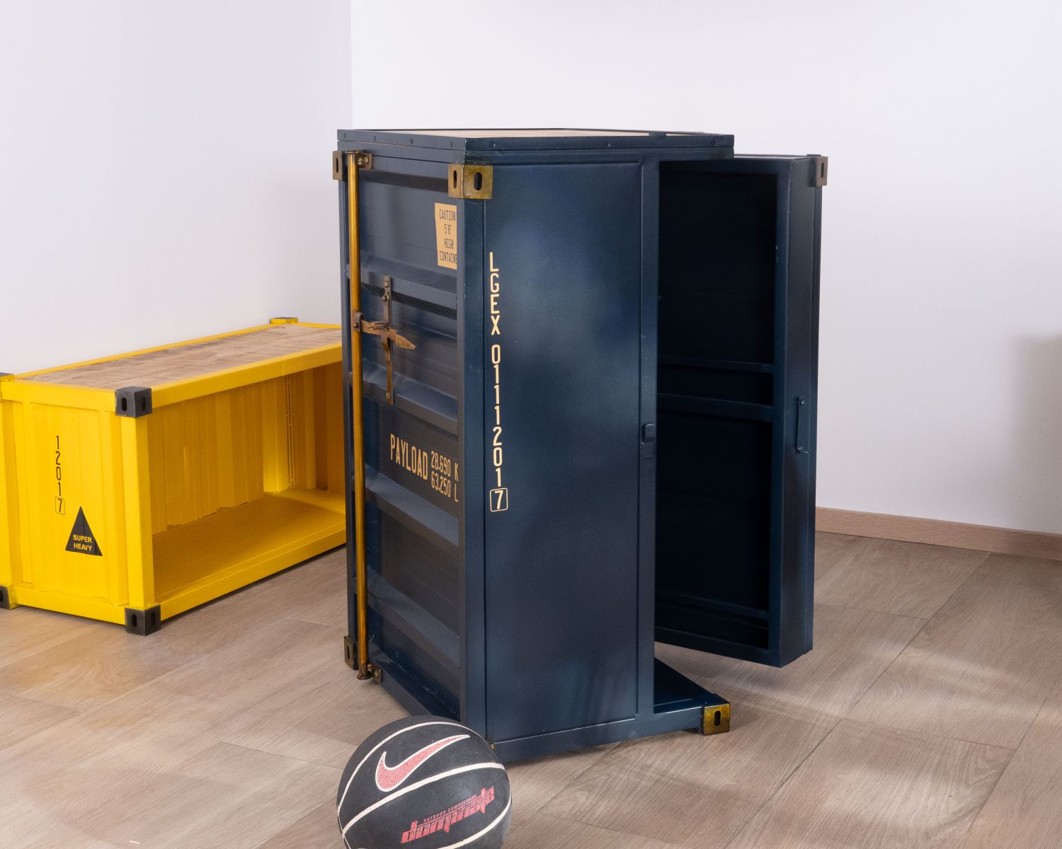 Unità bar modulare "Crazy" in stile container piccolo