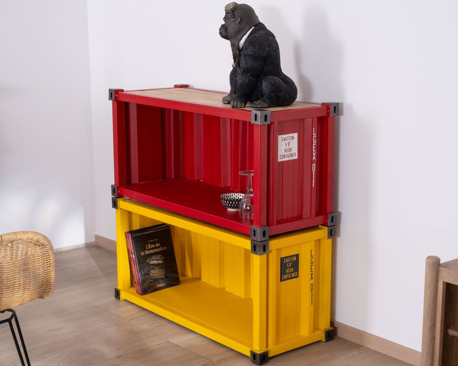 Scaffale per il riciclaggio giallo "Crazy" con piano in legno