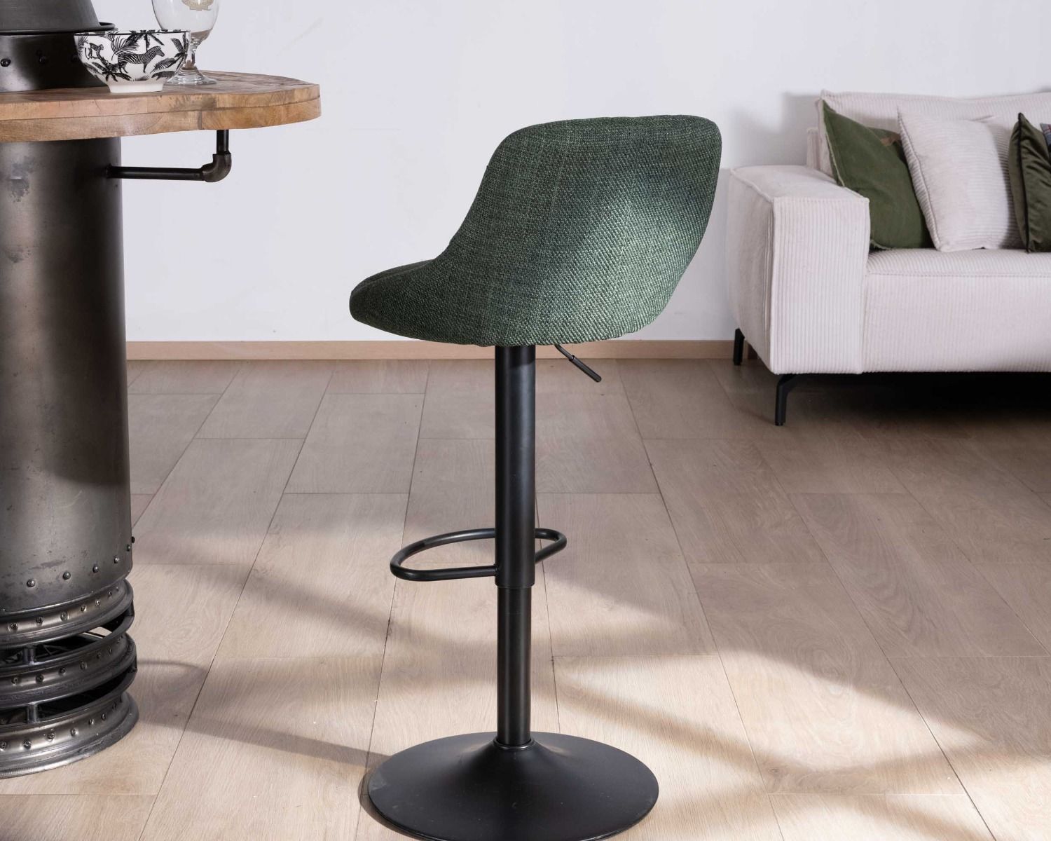 Set di 2 sedie da bar in tessuto kaki "O'Neal" regolabili in altezza con gambe in metallo nero