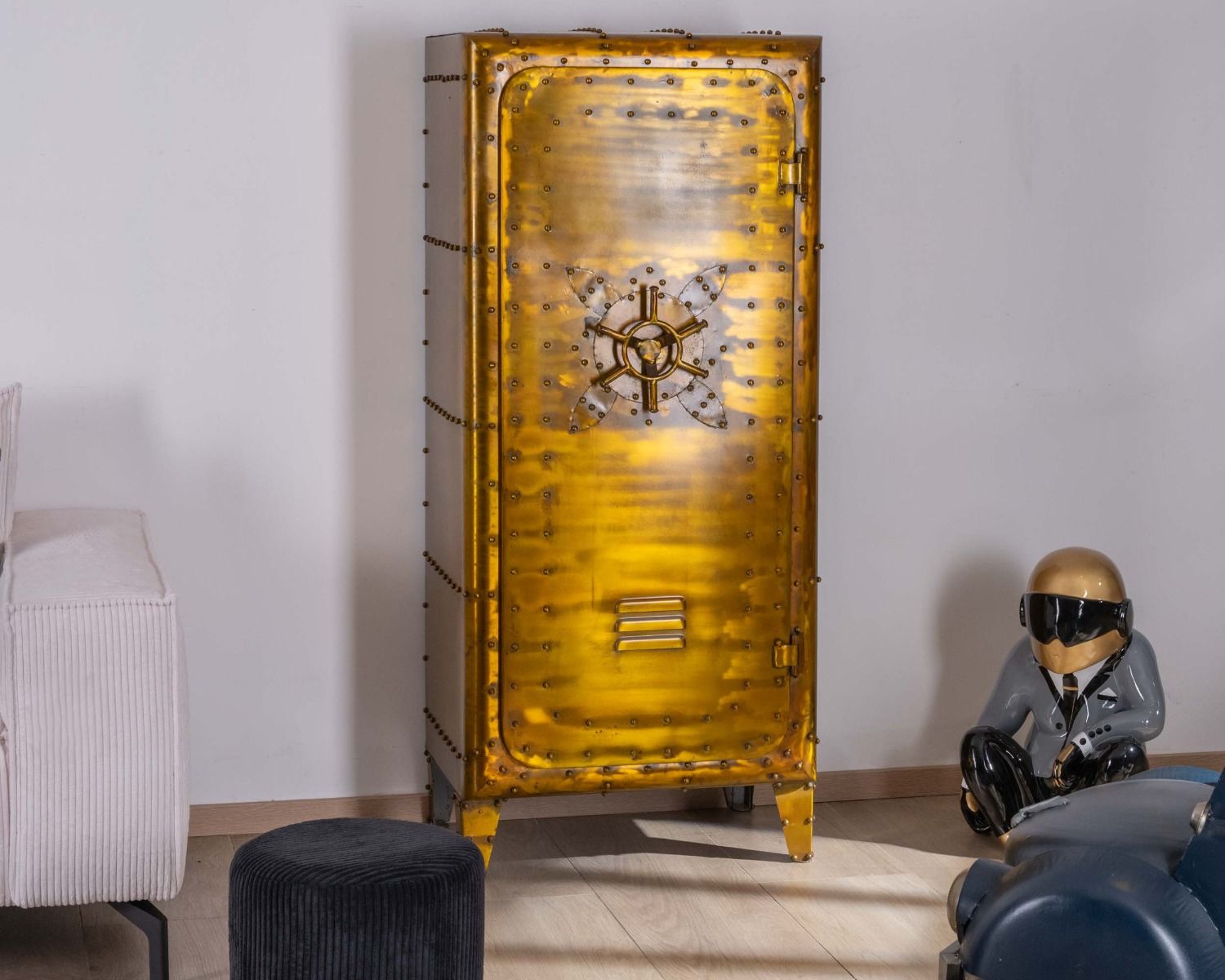 Portaoggetti "Crazy" dorato in stile cassaforte