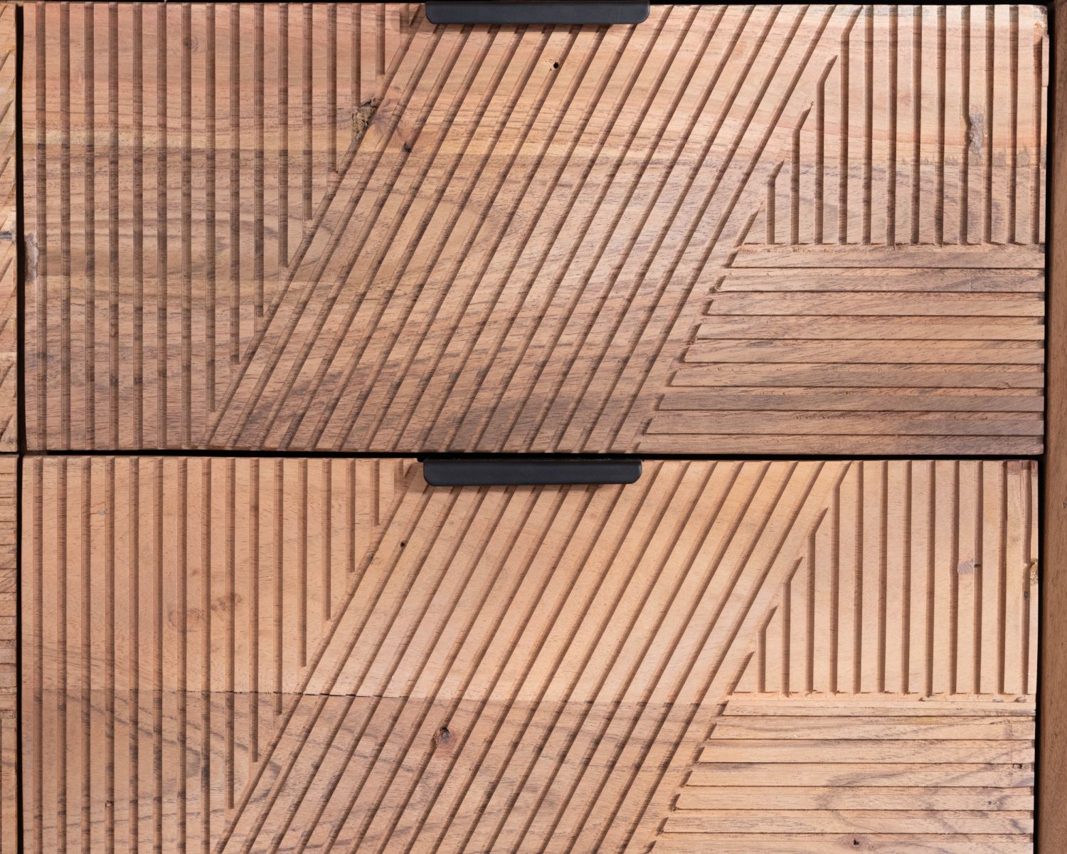 Contenitore basso con cassetti "Uky" da 160 cm, design contemporaneo dal sapore retrò