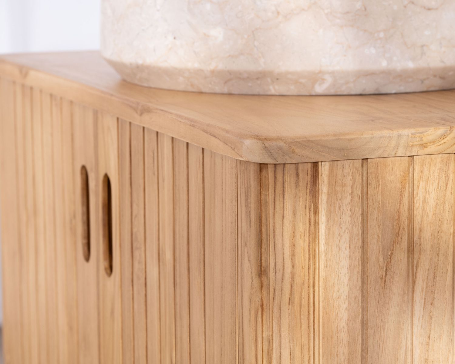 Mobiletto singolo "Aloha" dal design retrò in teak 80 cm